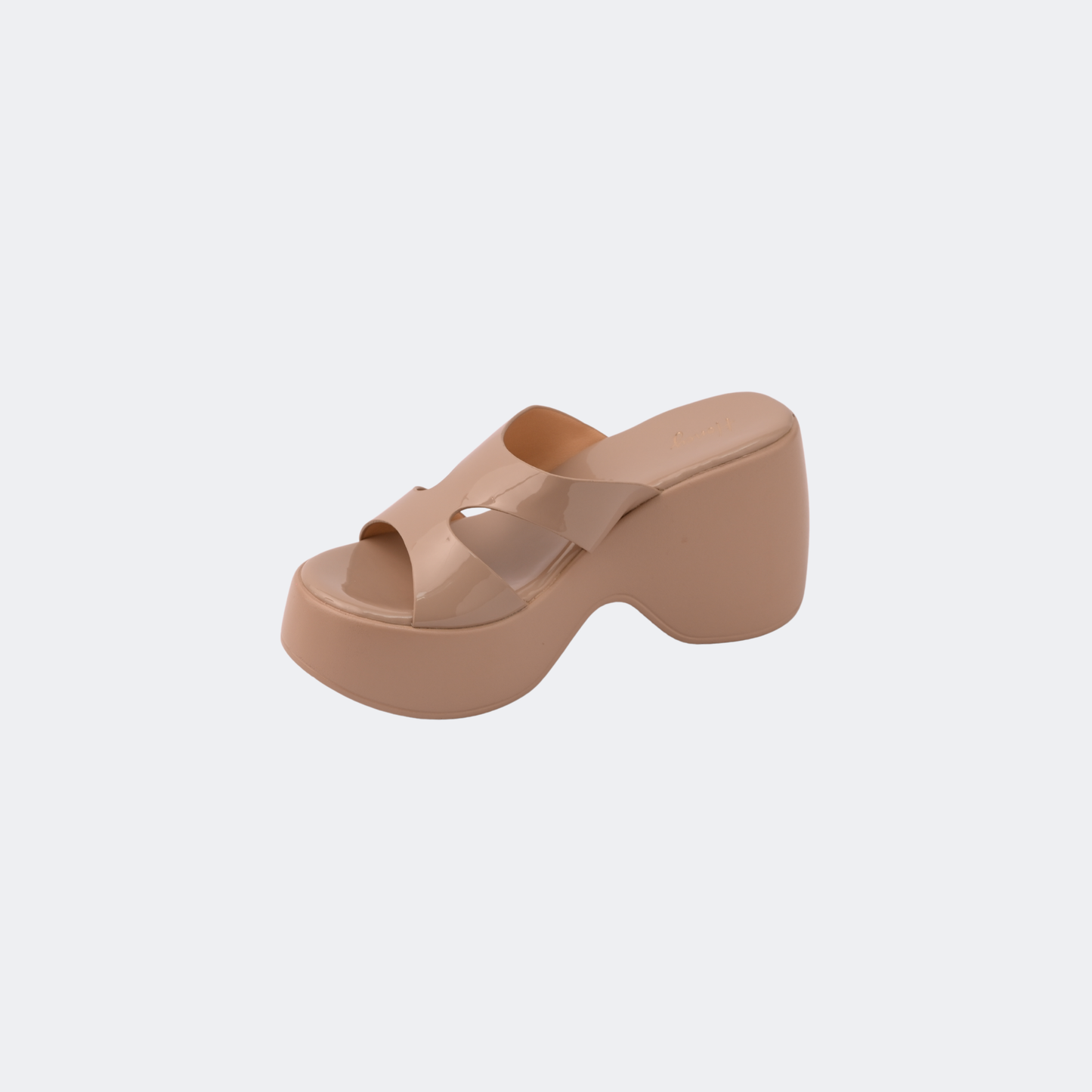 Beige platform sandal on a light gray background | Vogelle