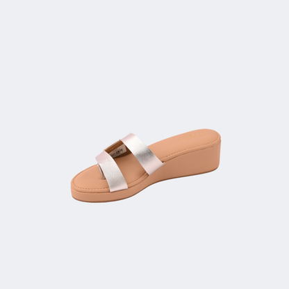 Beige sandal with a white strap on a light gray background | Vogelle