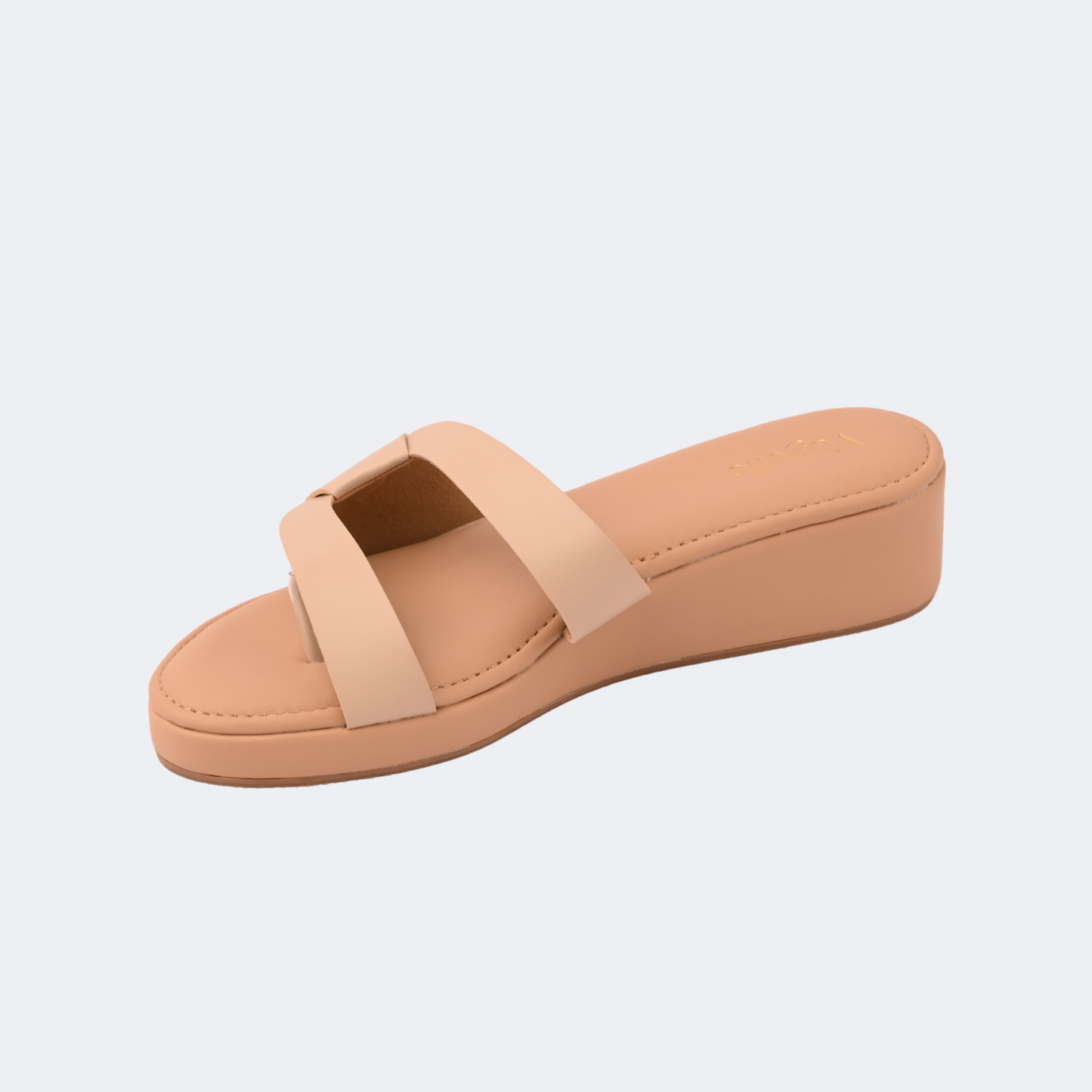 Beige wedge sandal on a light gray background | Vogelle