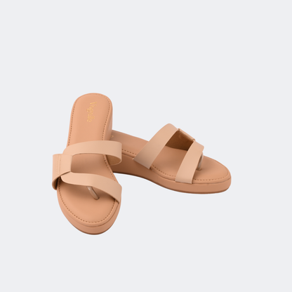 Pair of beige sandals on a light gray background | Vogelle